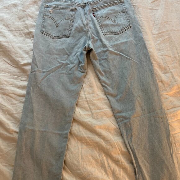 Levi Wedgie Straight Jean - Picture 5 of 6